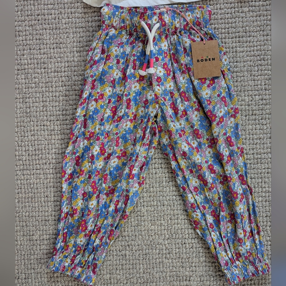 Floral Print Pants and Striped Top Set - Picture 4 of 6